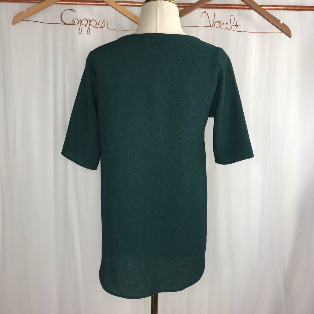 Everly Evergreen Short Sleeve Blouse - Picture 3 of 6